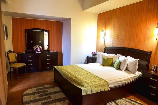 Отель Phoenicia Suites Baneasa Бухарест-31
