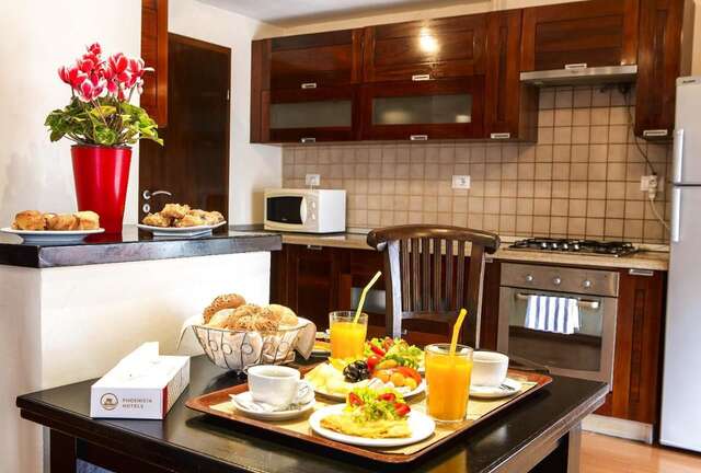 Отель Phoenicia Suites Baneasa Бухарест-36