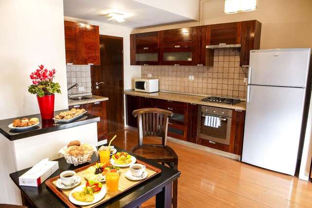 Отель Phoenicia Suites Baneasa Бухарест-10